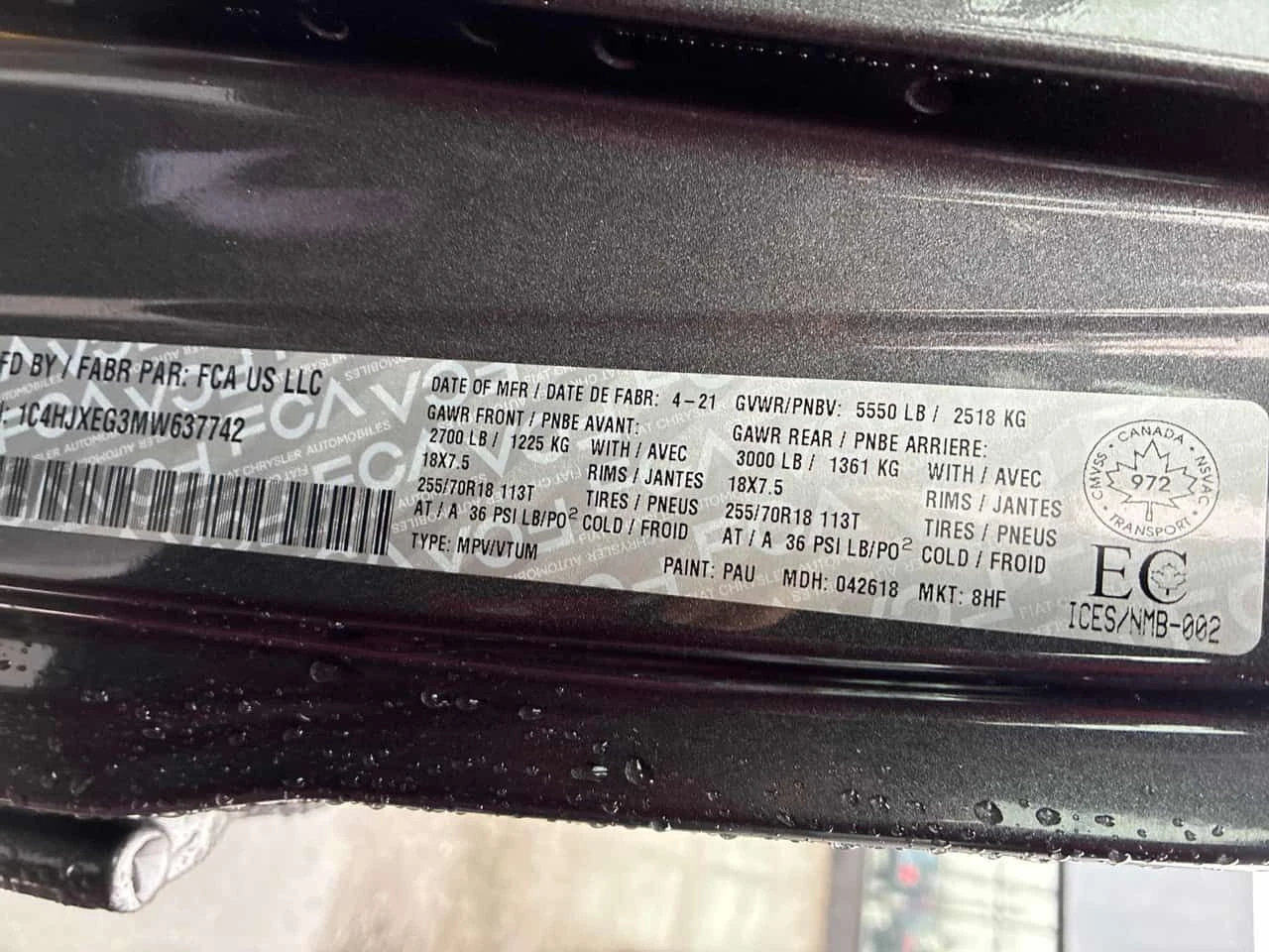 Jeep Wrangler * Unlimited Sahara 80th Anniversary * CARFAX* КЛИП, снимка 10 - Автомобили и джипове - 54078069