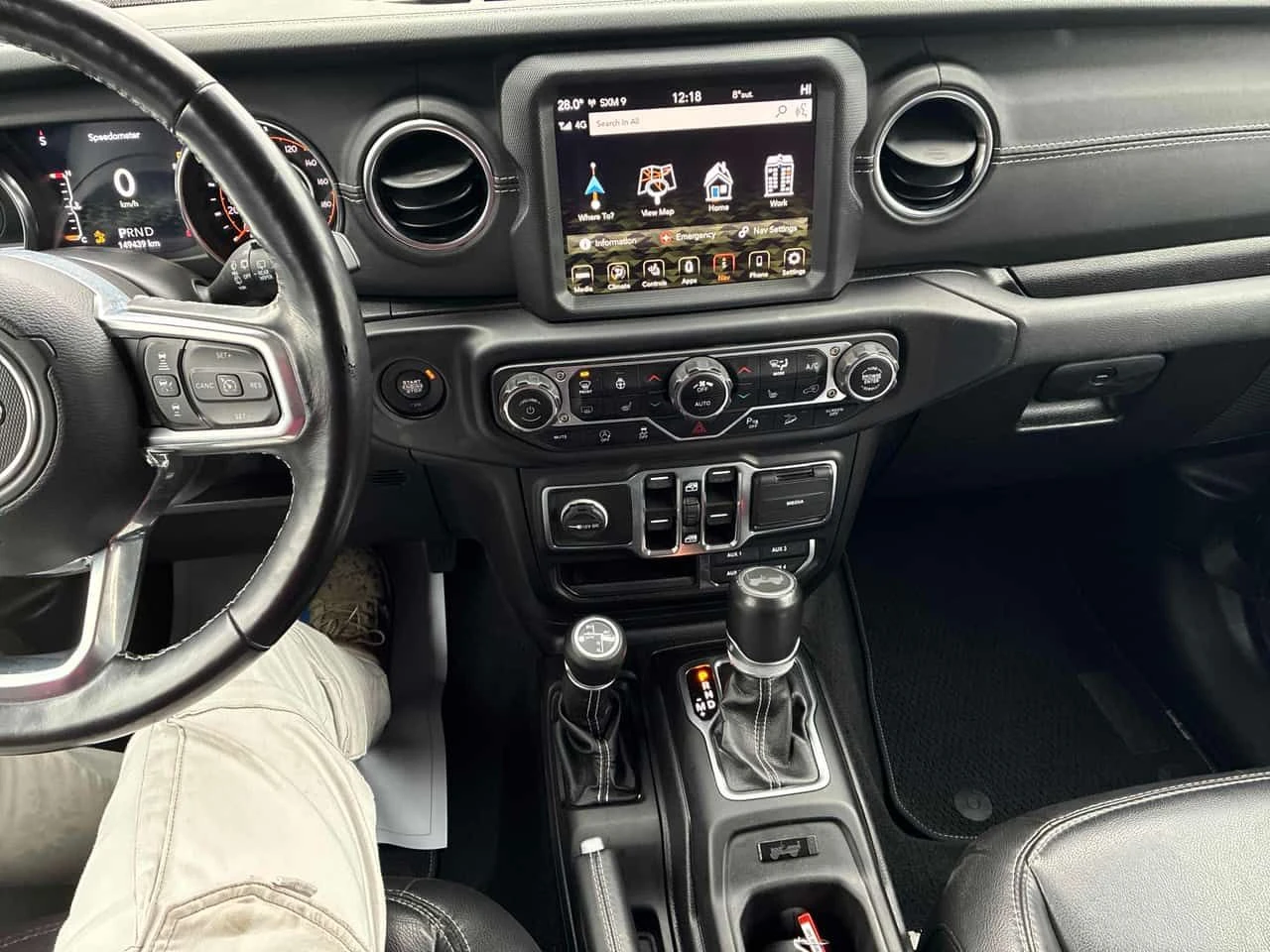 Jeep Wrangler * Unlimited Sahara 80th Anniversary * CARFAX* КЛИП, снимка 9 - Автомобили и джипове - 54078069