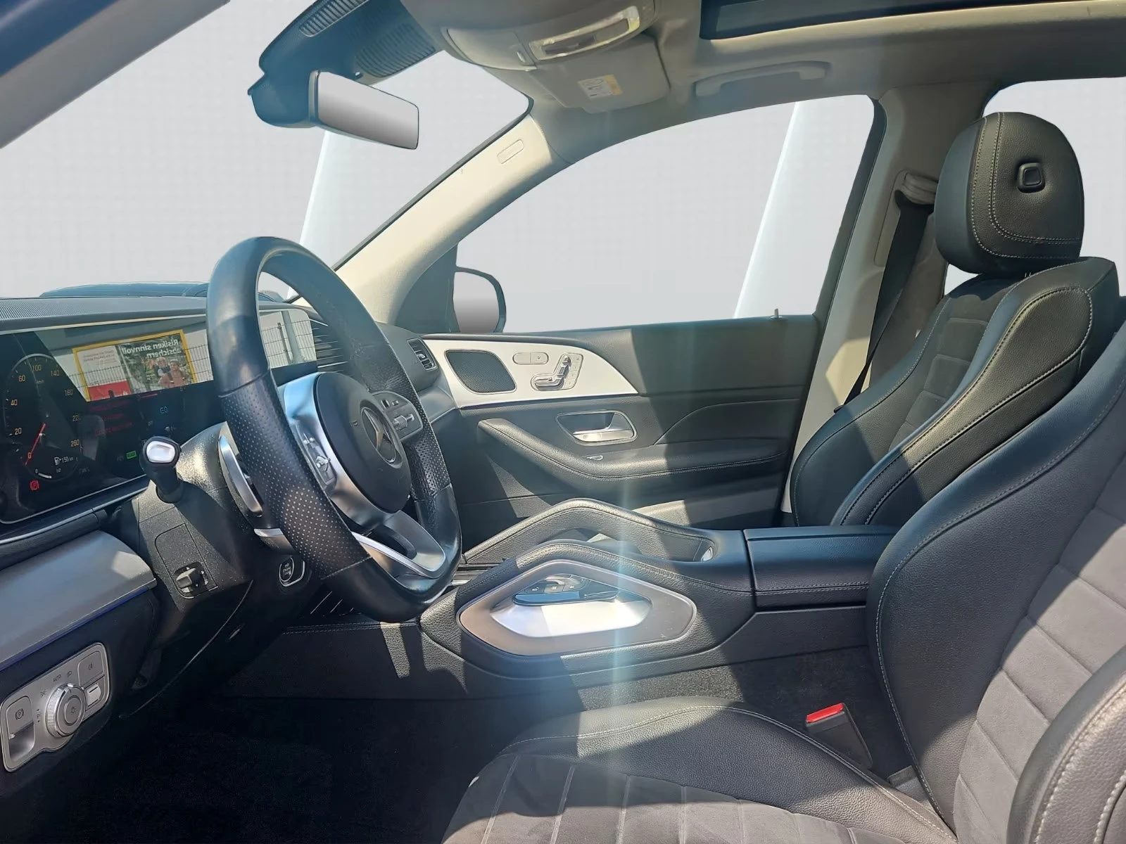 Mercedes-Benz GLE 350 de/4MATIC/333HP/AMG/NIGHT/PANO/360/MEMO/DIGI/347q, снимка 6 - Автомобили и джипове - 54699487