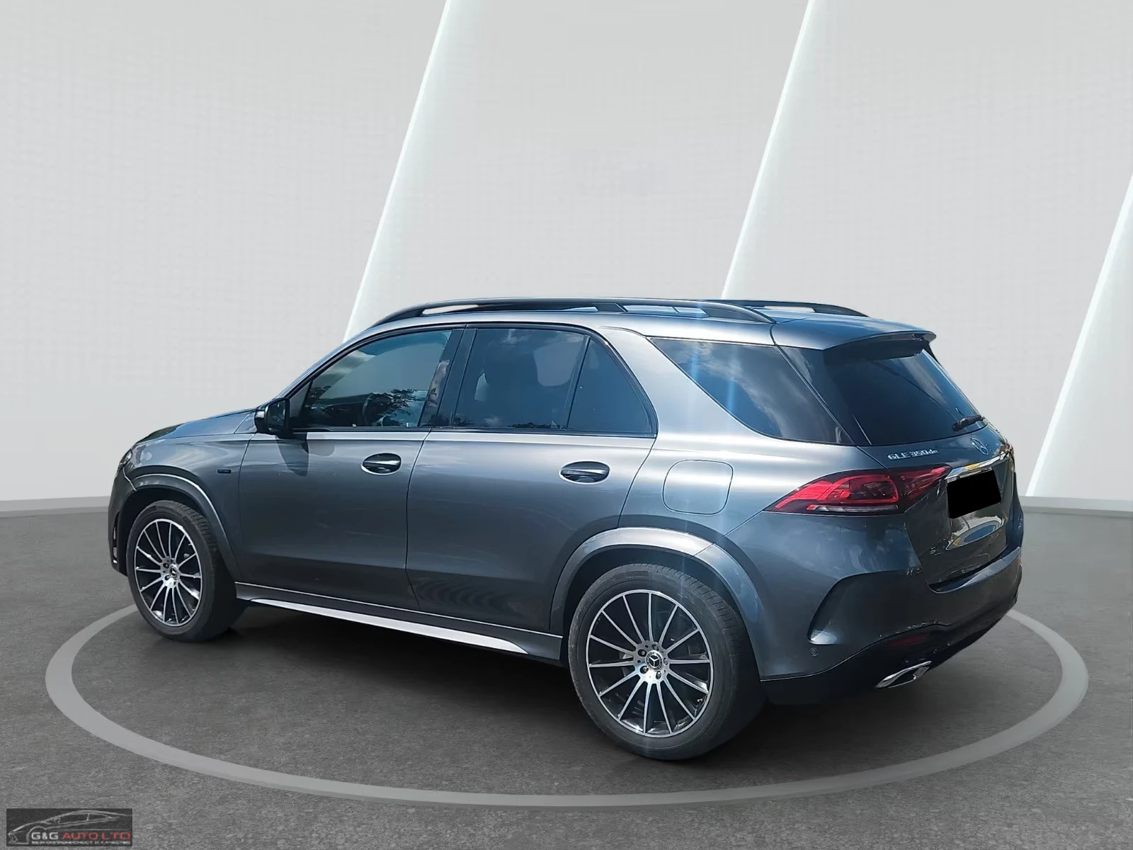 Mercedes-Benz GLE 350 de/4MATIC/333HP/AMG/NIGHT/PANO/360/MEMO/DIGI/347q, снимка 4 - Автомобили и джипове - 54699487