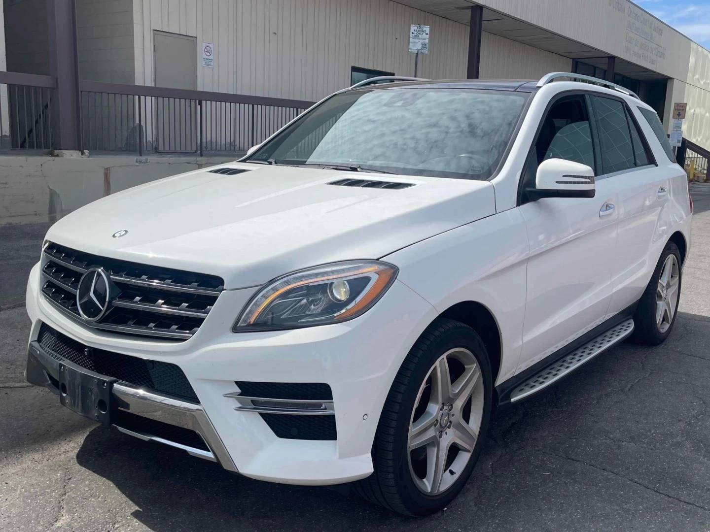 Mercedes-Benz ML 350 AMG-pkg| Harman/Kardon| AIRMATIC| 360| Keyless