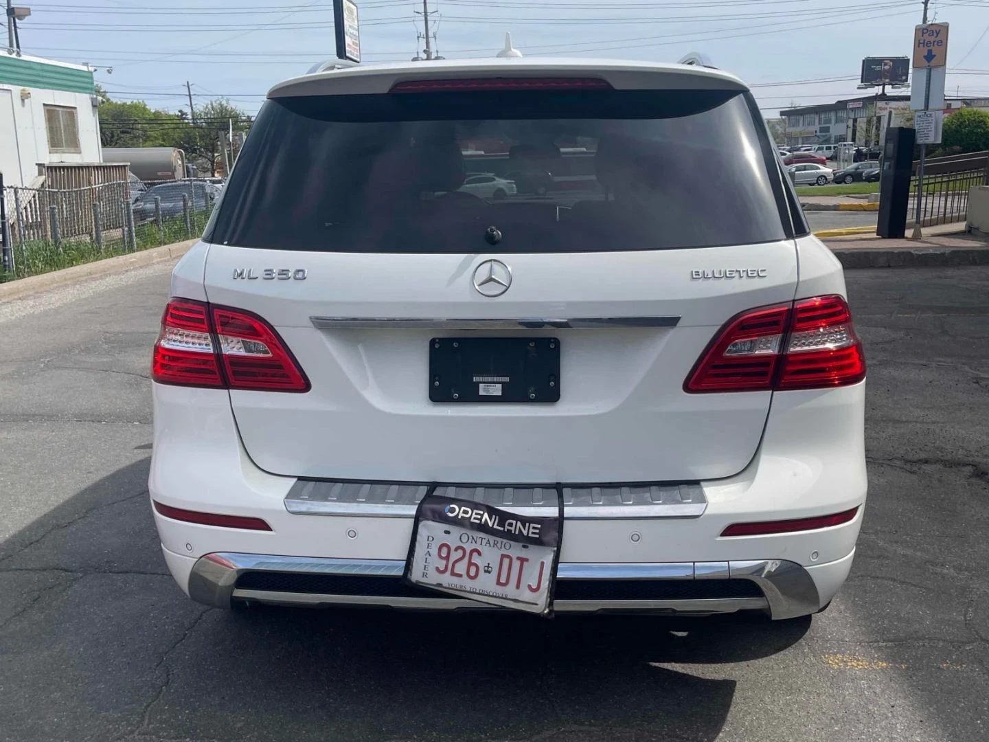 Mercedes-Benz ML 350 AMG-pkg| Harman/Kardon| AIRMATIC| 360| Keyless, снимка 4 - Автомобили и джипове - 54699614