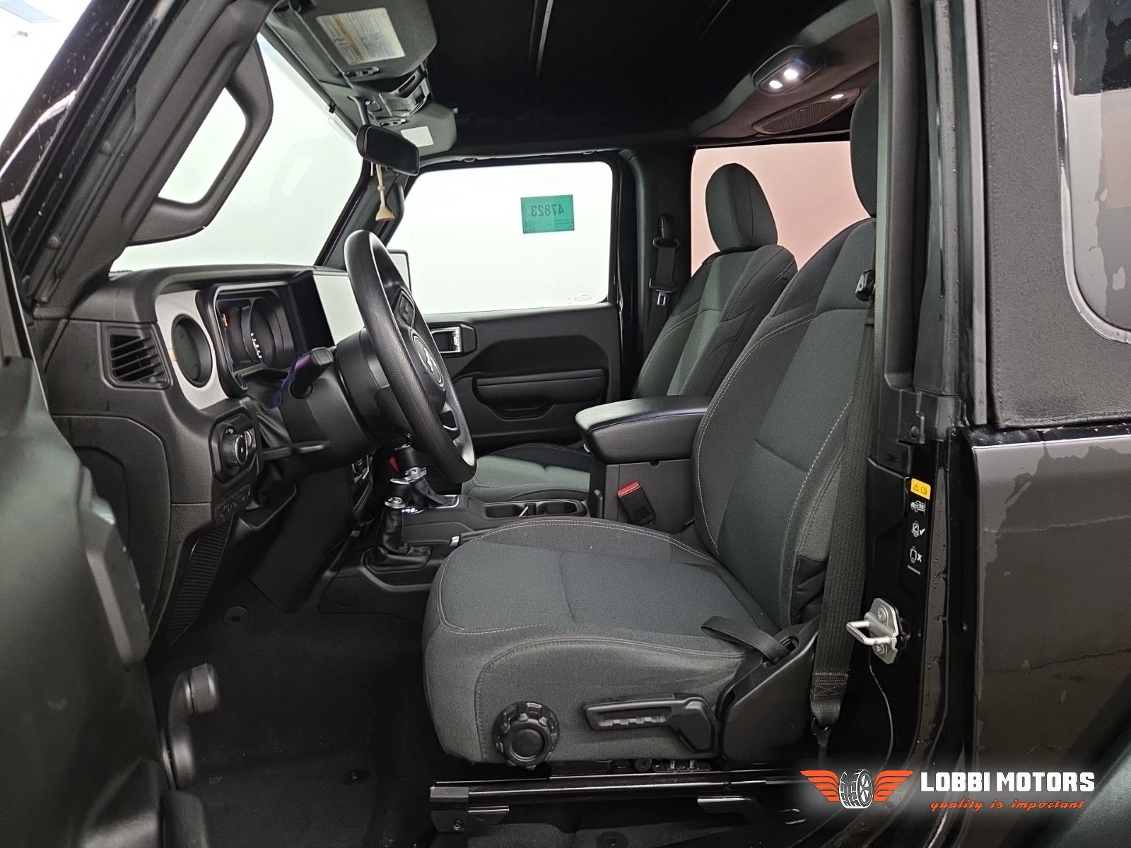 Jeep Wrangler, снимка 5 - Автомобили и джипове - 55928724