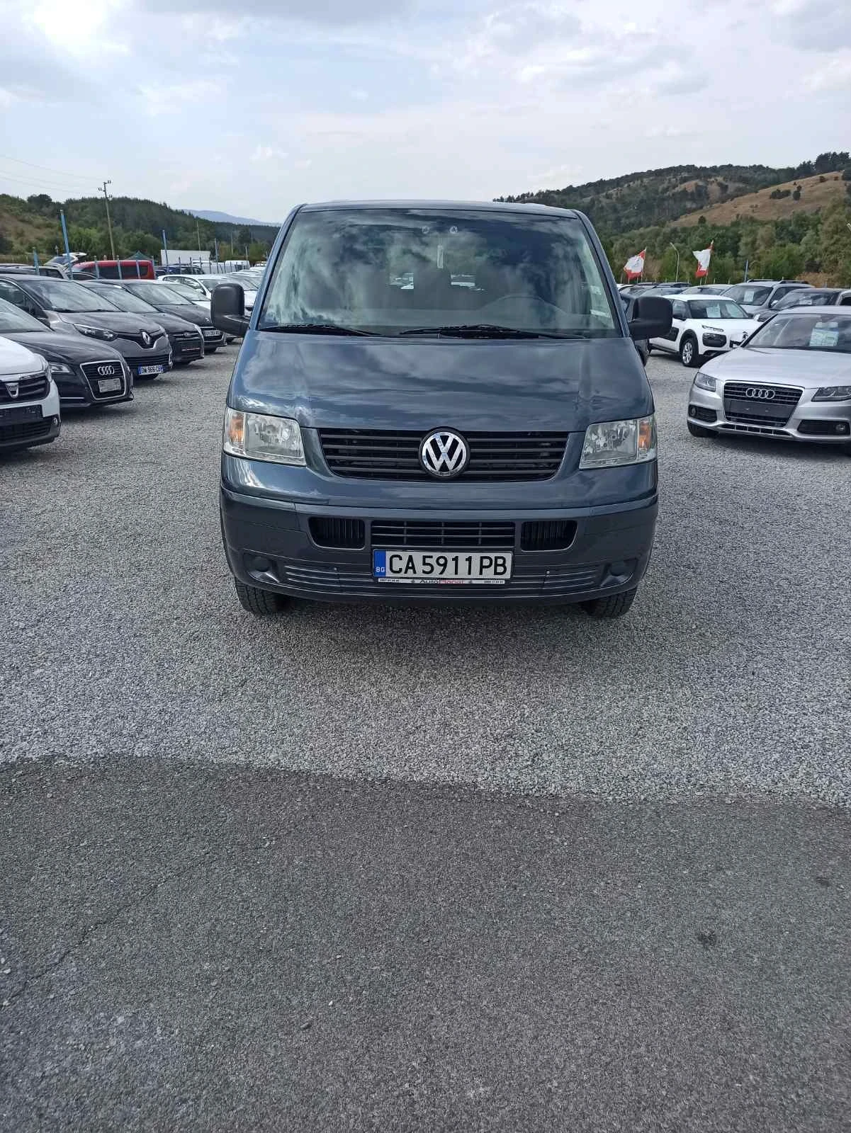 VW Transporter 2 5 tdi  8 -mesta - изображение 3