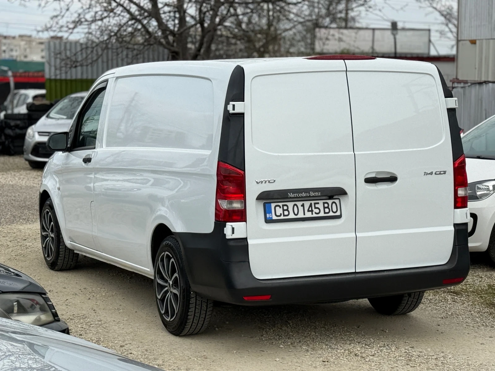 Mercedes-Benz Vito Хладилен плюсов, снимка 4 - Бусове и автобуси - 54238176