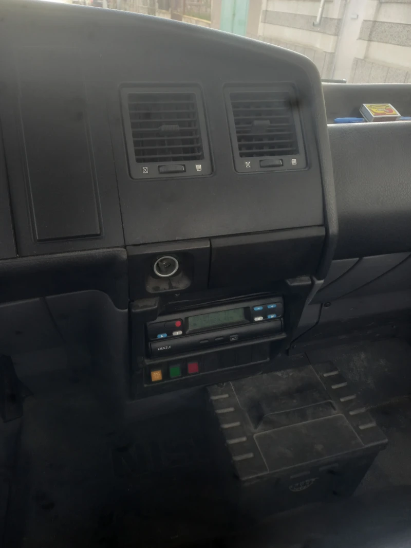 Nissan Atleon пътна помощ, снимка 8 - Камиони - 52511701