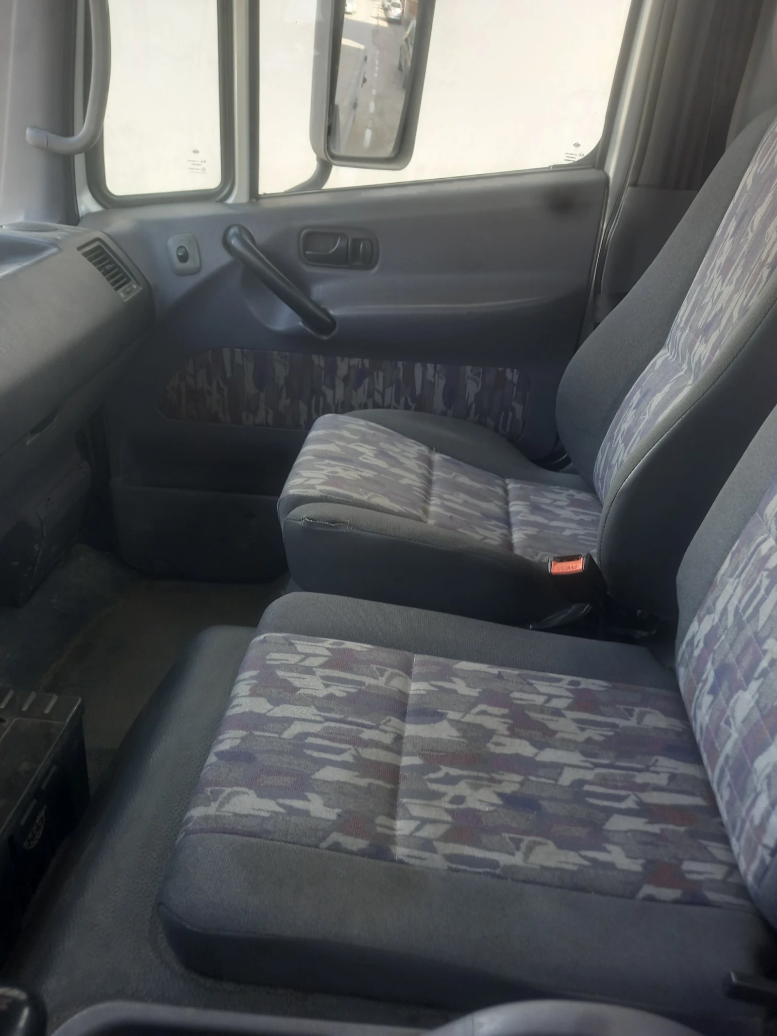 Nissan Atleon   | Mobile.bg   11