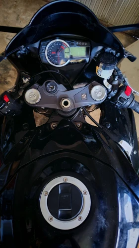 Suzuki Gsxr | Mobile.bg    9