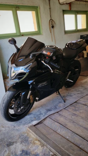 Suzuki Gsxr | Mobile.bg    5