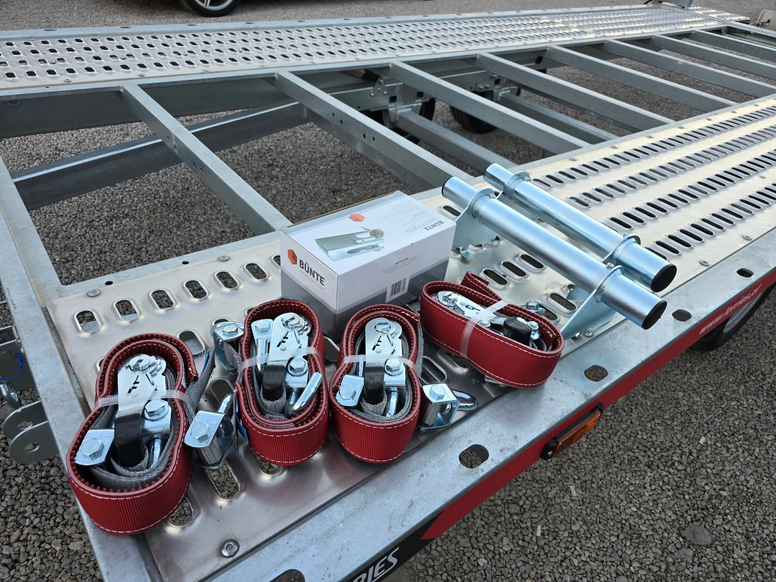 �� ��������� LORRIES/ X.2024�. | Mobile.bg � ����������� 16