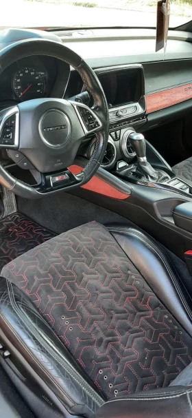 Chevrolet Camaro, снимка 11