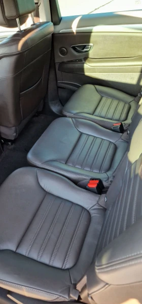 Renault Grand scenic 1.5 dci Initiale, снимка 8