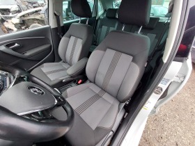 VW Polo Hatch V Facelift 1.4 TDI DSG Налична DSG кутия!, снимка 13 - Автомобили и джипове - 44145881