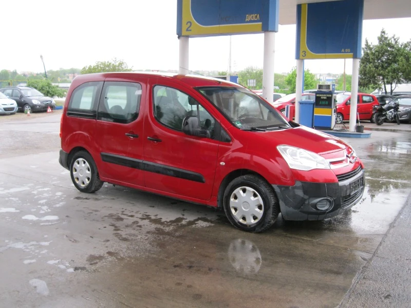 Citroen Berlingo, снимка 6 - Автомобили и джипове - 45314498