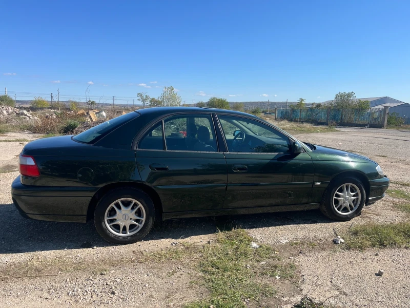 Opel Omega, снимка 4 - Автомобили и джипове - 47640448