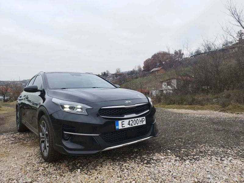 Kia XCeed, снимка 1 - Автомобили и джипове - 48371518