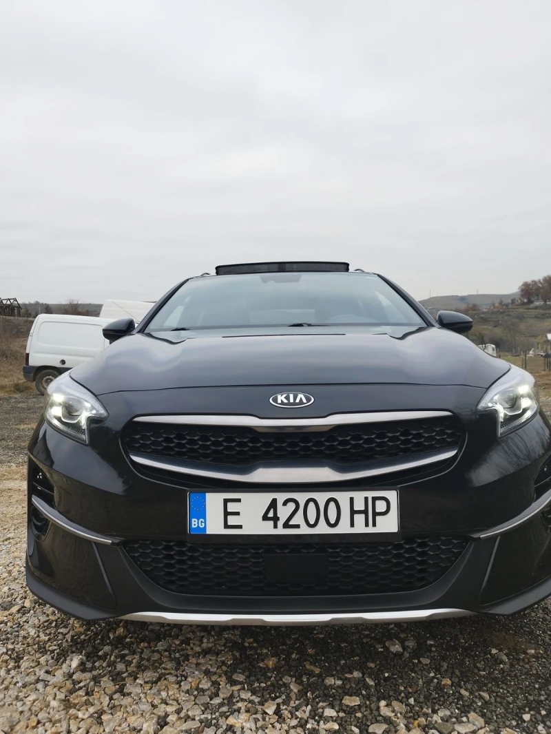 Kia XCeed, снимка 17 - Автомобили и джипове - 48371518