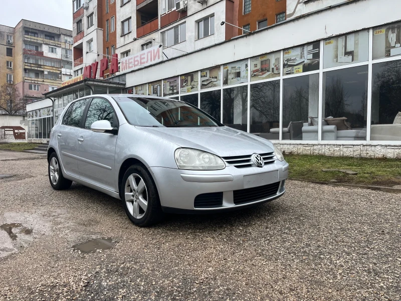 VW Golf Крайна цена 3500 лева, снимка 1 - Автомобили и джипове - 49323840