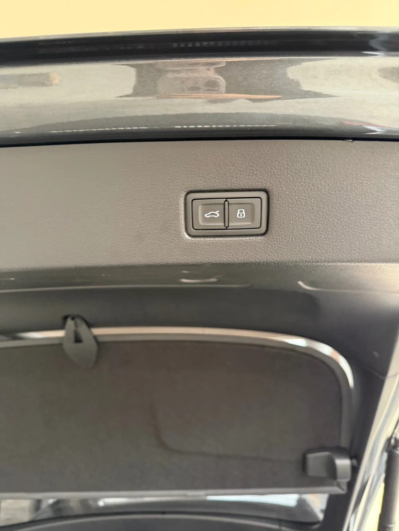 Audi A7 55 TFSI 3.0 MHEV , снимка 12 - Автомобили и джипове - 52242678