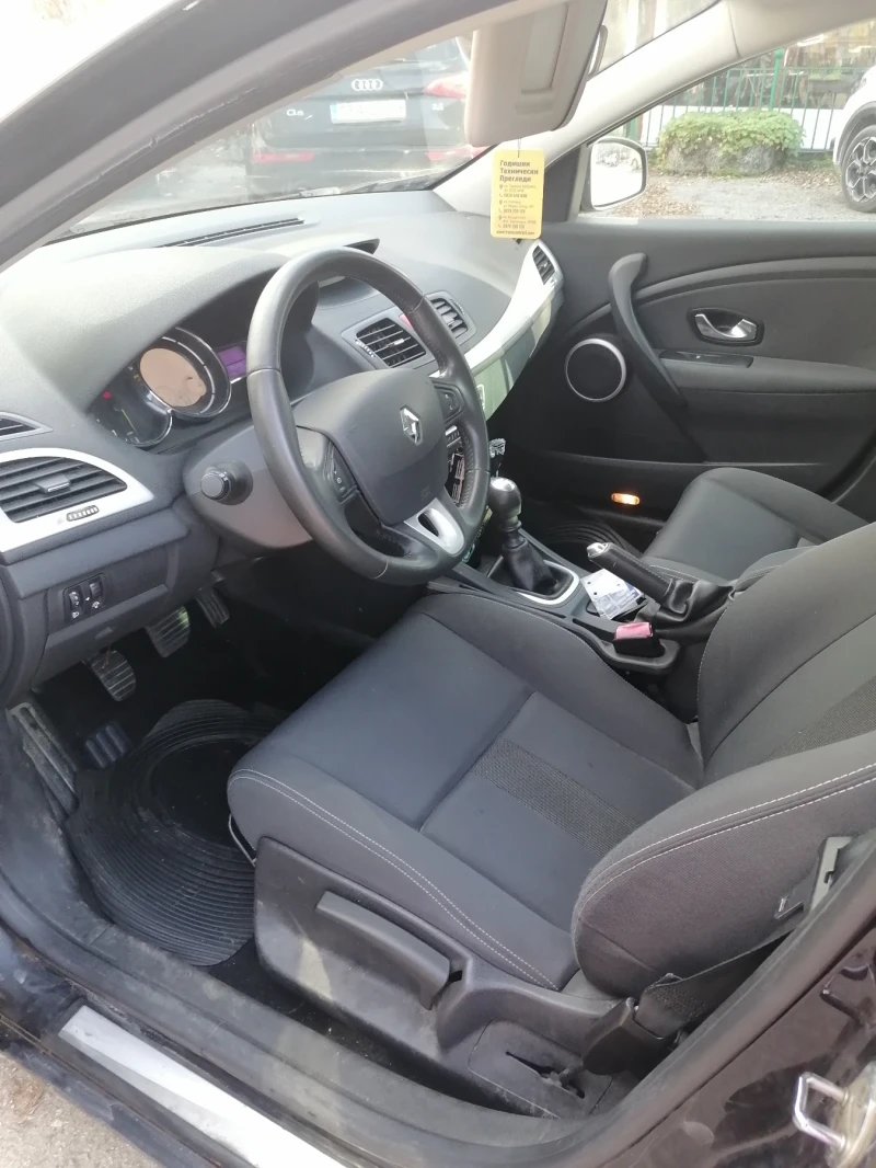 Renault Megane, снимка 7 - Автомобили и джипове - 52509607