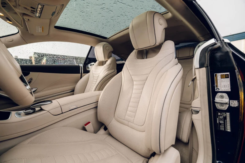 Mercedes-Benz S 550 Coupe 4Matic * CARFAX* * АвтоКредит* (ЦЕНА ДО БГ), снимка 17 - Автомобили и джипове - 52690812