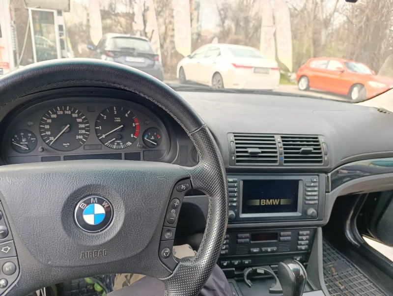 BMW 525, снимка 4 - Автомобили и джипове - 53097946