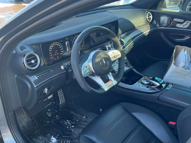 Mercedes-Benz E 53 AMG * CARFAX * БЕЗ ПЪРВОНАЧАЛНА ВНОСКА, снимка 5 - Автомобили и джипове - 53216276