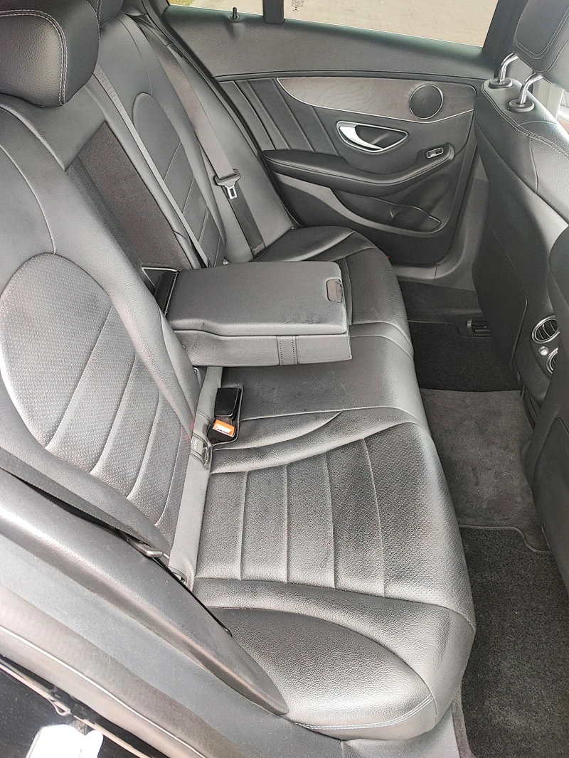 Mercedes-Benz C 250 AMG PACK, 7G-TRONIC Plus, Кожа, РЕГИСТРИРАНА, снимка 8 - Автомобили и джипове - 53272139