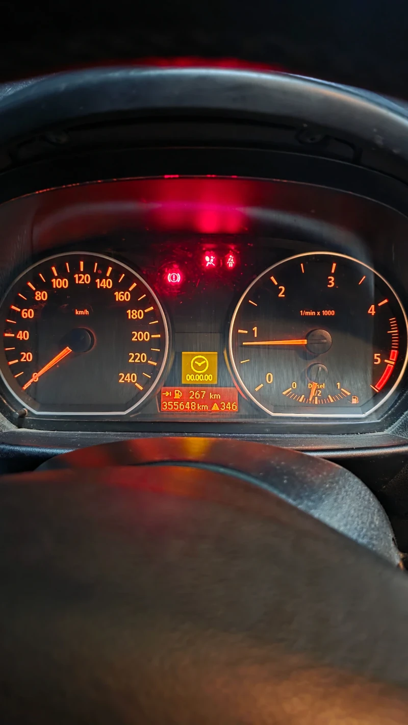 BMW 120, снимка 8 - Автомобили и джипове - 53465295