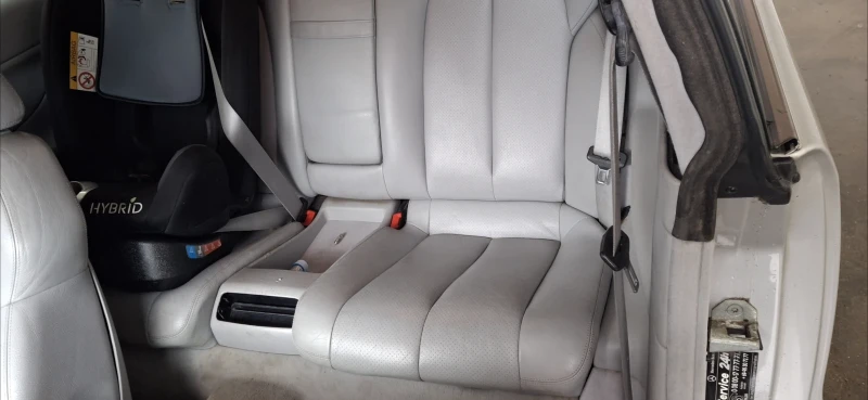 Mercedes-Benz CLK 3.2  автоматик, снимка 11 - Автомобили и джипове - 53486196