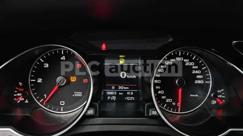 Audi A5 2.0TDI* Quattro* ОБДУХВАНЕ* КАМЕРА* ПАМЕТ, снимка 6 - Автомобили и джипове - 54223938