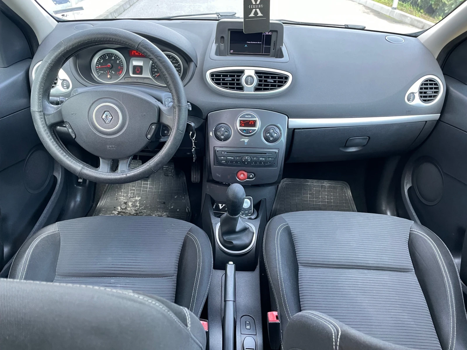 Renault Clio 1.2 ГАЗ - изображение 9