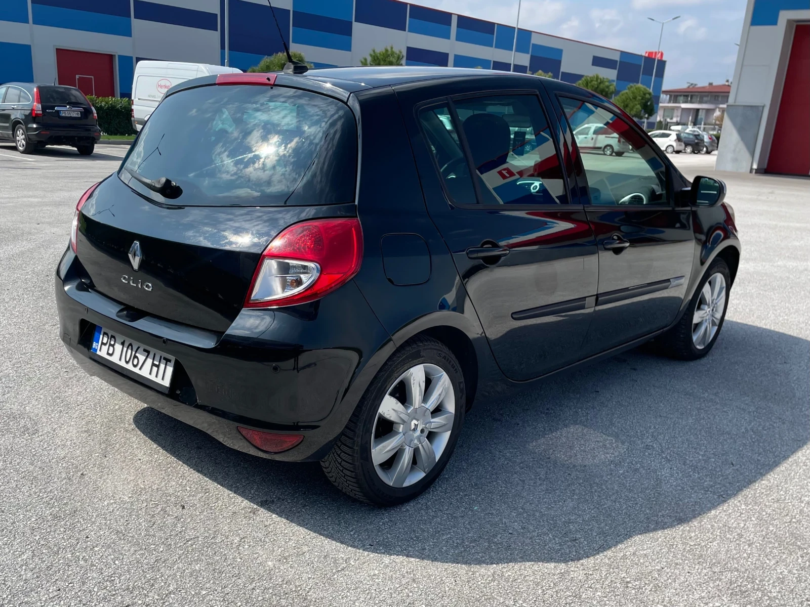 Renault Clio 1.2 ГАЗ - изображение 5