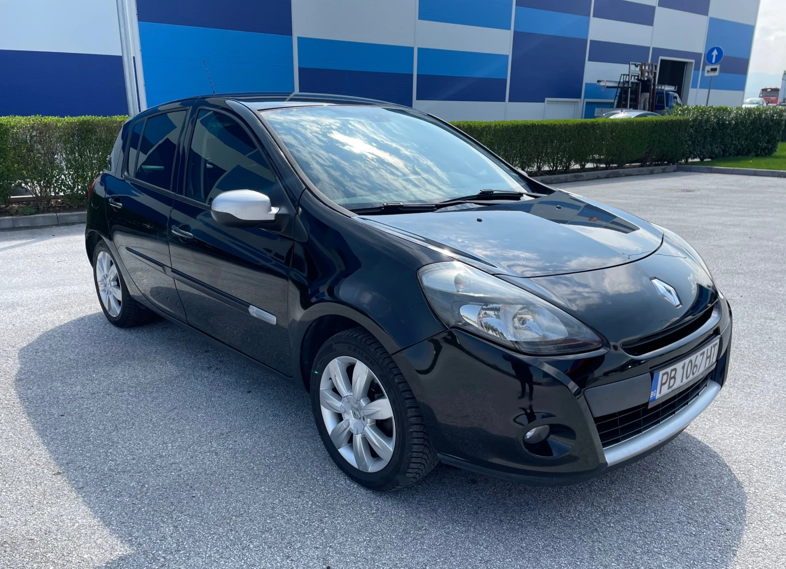 Renault Clio 1.2 ГАЗ - изображение 7