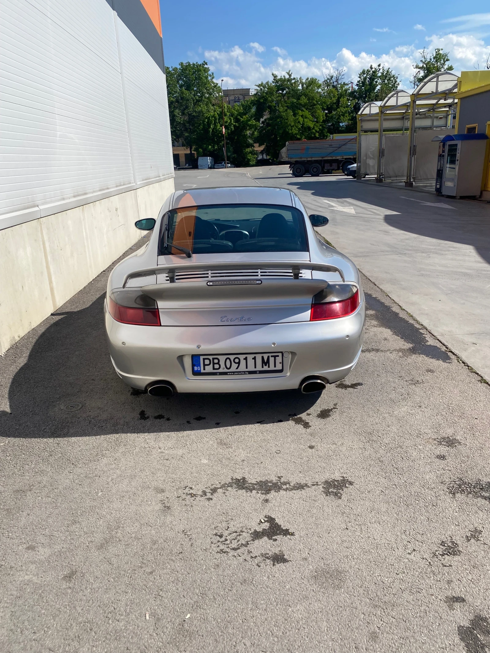 Porsche 911 Turbo - изображение 10