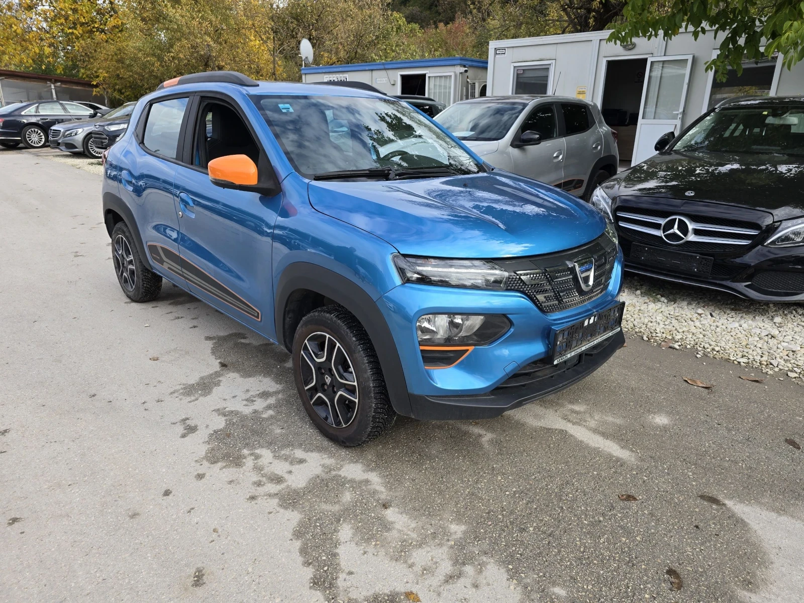 Dacia Spring Comfort Plus 45 CCS Гаранция Лизинг - изображение 7