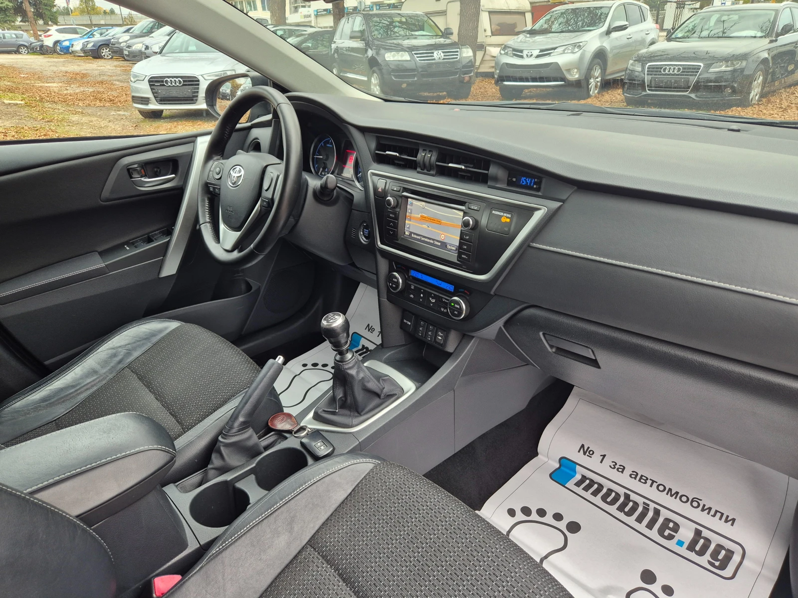 Toyota Auris 1.4D-4D FULL NAVI KEYLESS CAMERA КОЖА - изображение 10