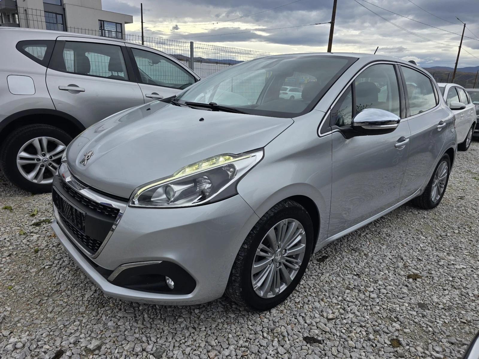 Peugeot 208 1.6 HDI ALLURE | Mobile.bg   3