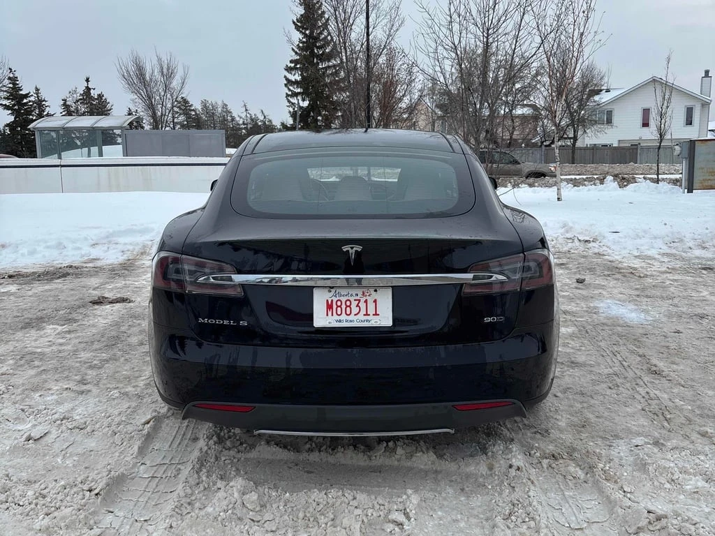 Tesla Model S * 90D * CARFAX * БЕЗ ПЪРВОНАЧАЛНА ВНОСКА - изображение 4