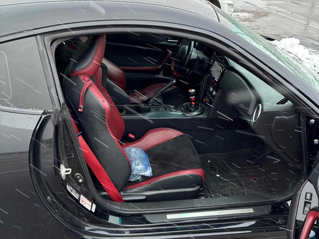 Subaru BRZ * tS * CARFAX * ��� ������������ ������ | Mobile.bg � ����������� 10