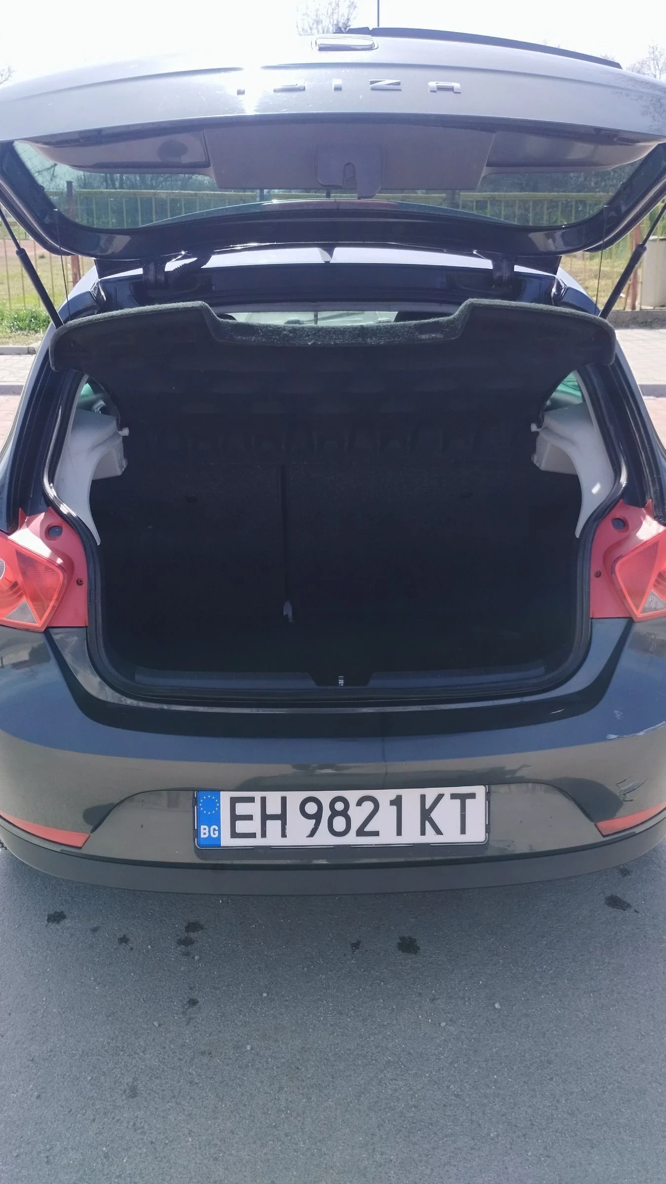 Seat Ibiza Seat Ibiza IV 1.4i 86к.с., снимка 10 - Автомобили и джипове - 53808698