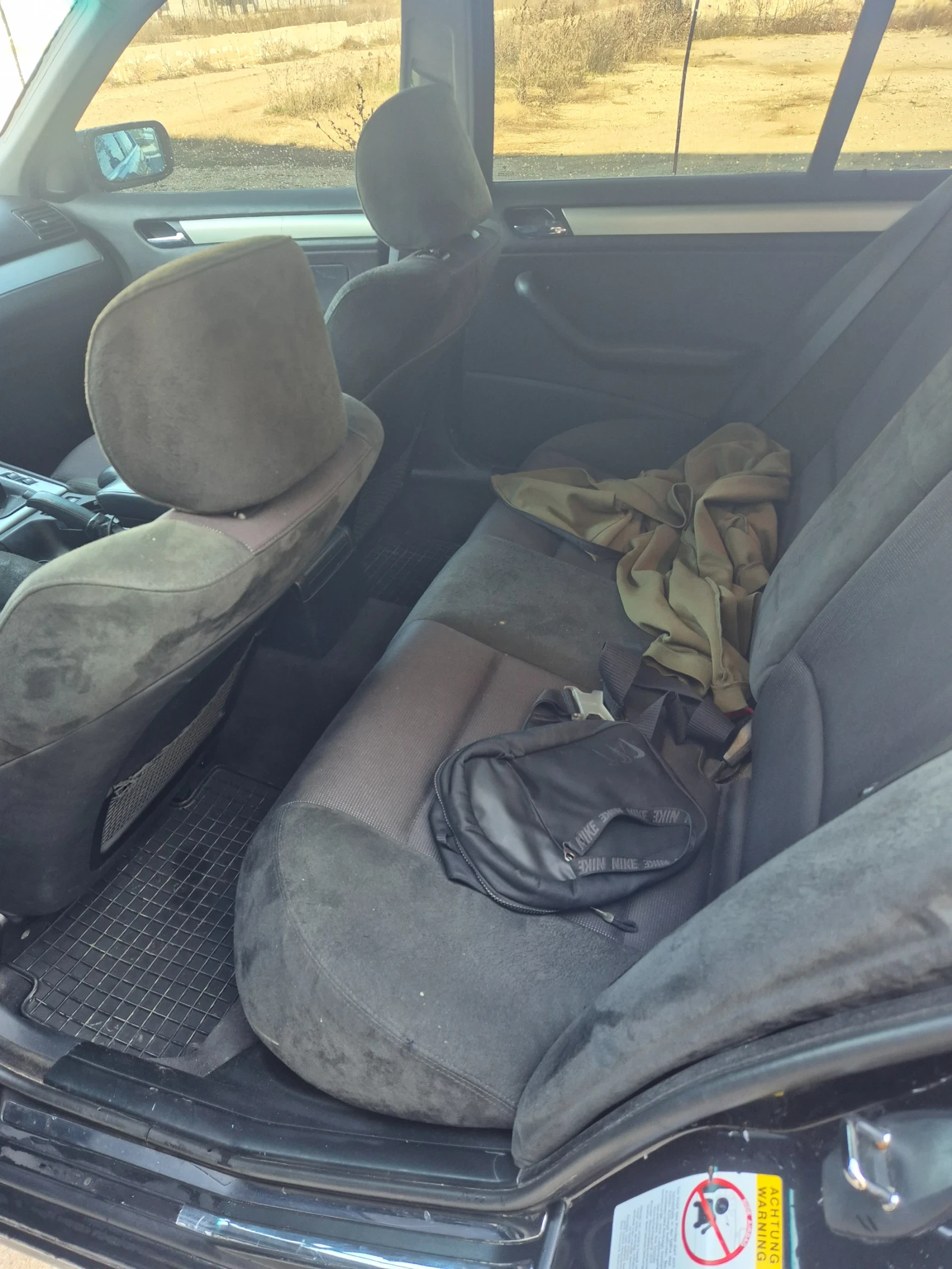 BMW 330, снимка 9 - Автомобили и джипове - 53816758