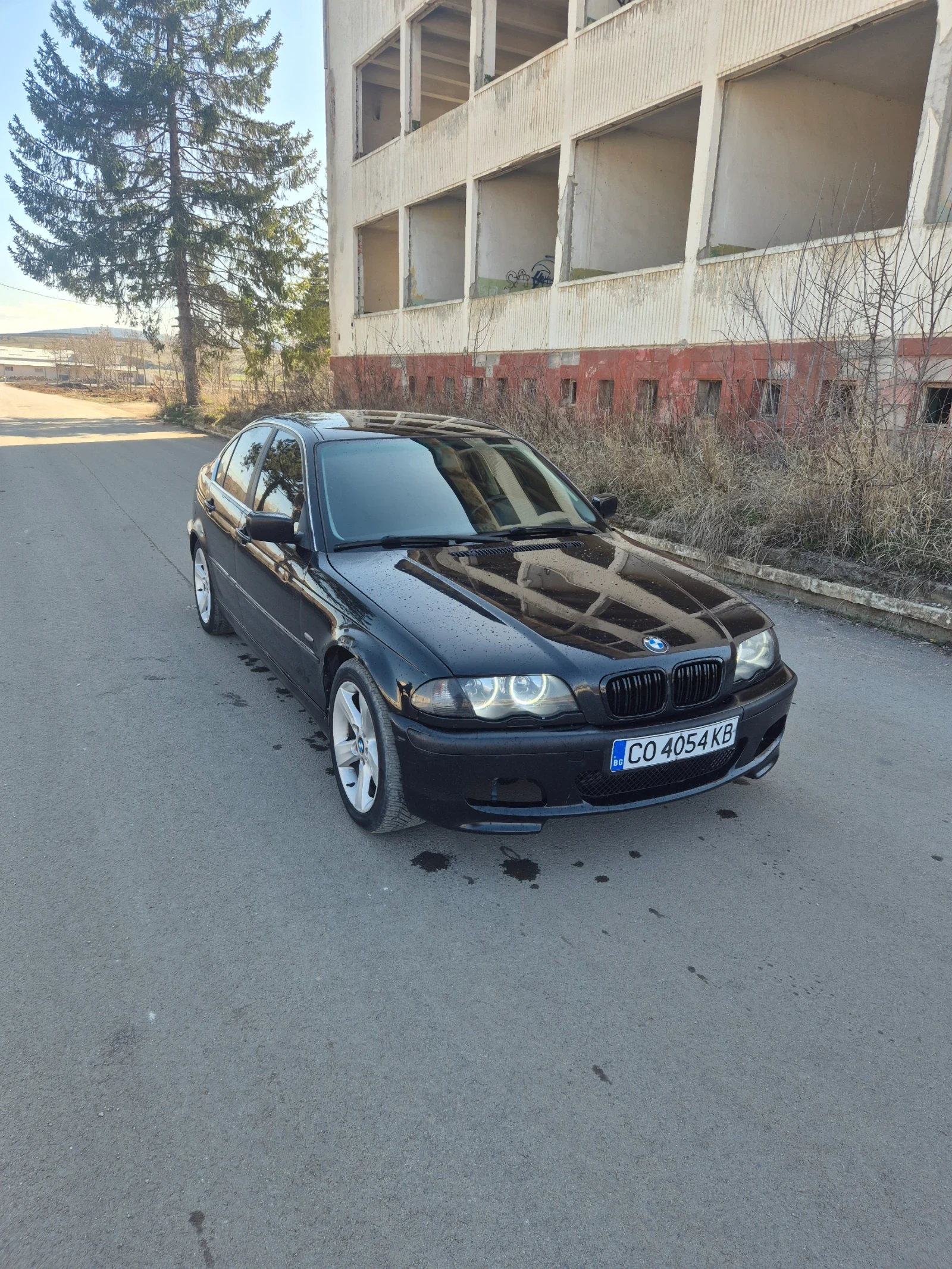 BMW 330, снимка 4 - Автомобили и джипове - 53816758