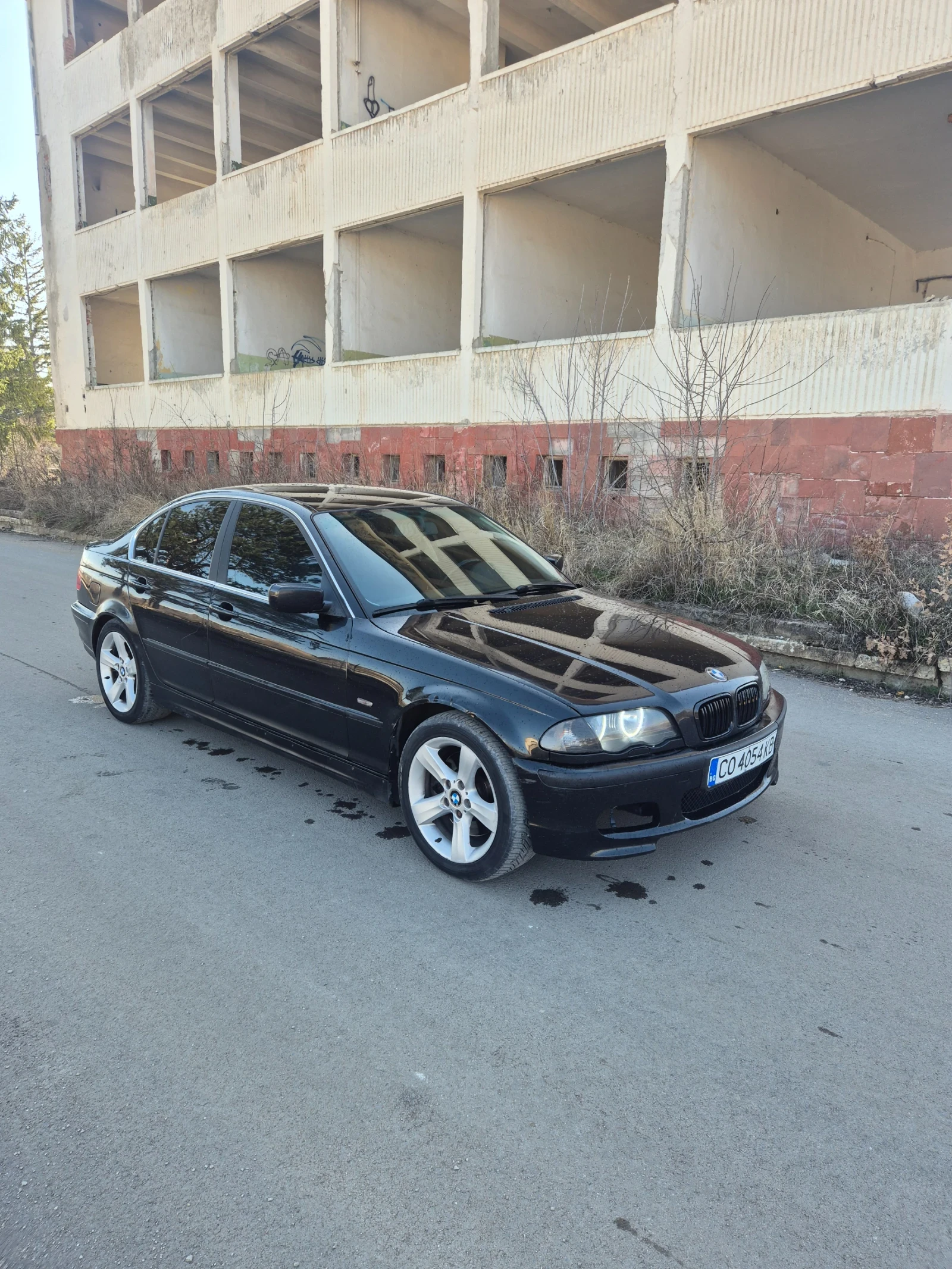 BMW 330, снимка 2 - Автомобили и джипове - 53816758
