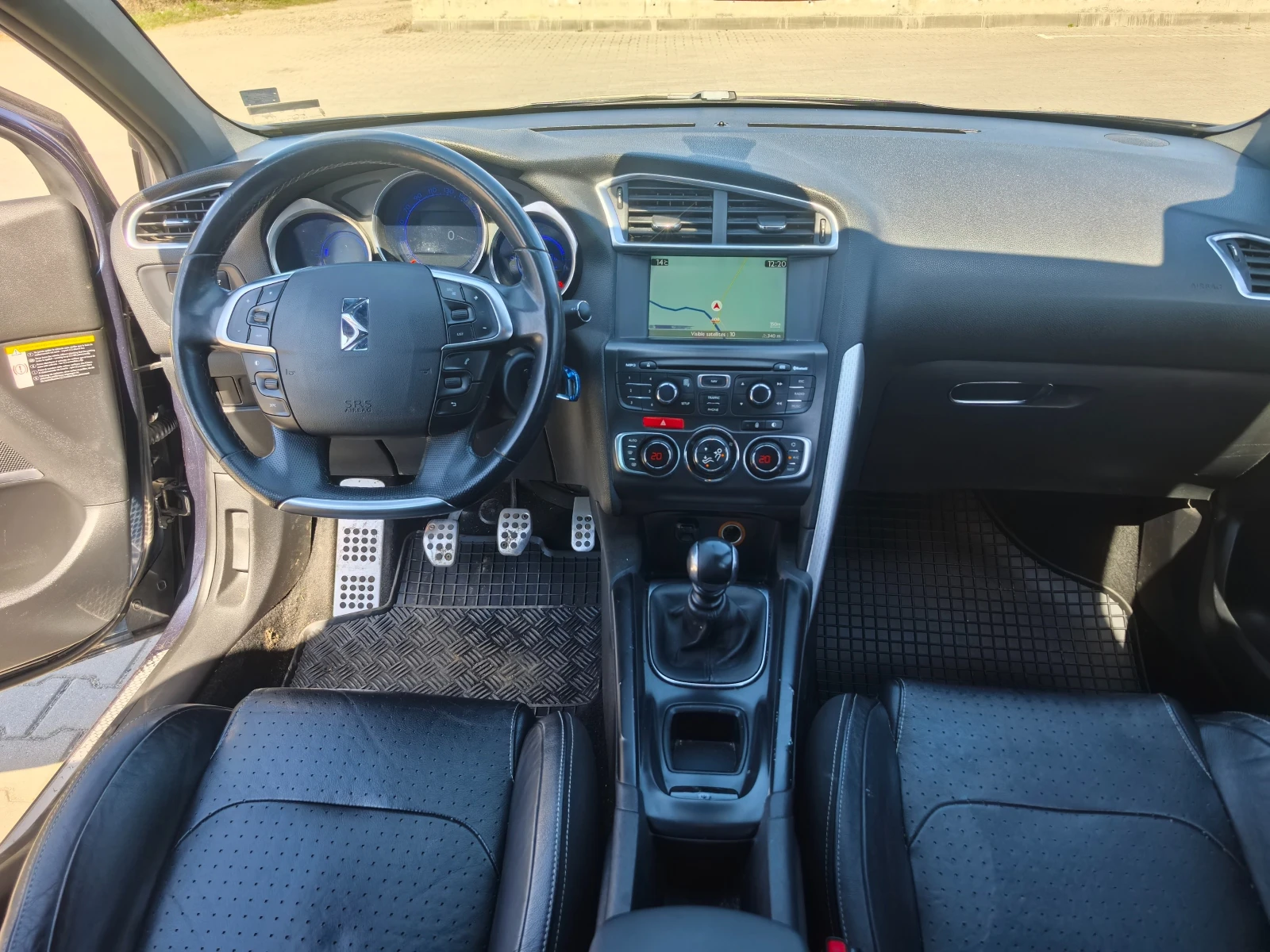 Citroen DS4 2.0HDI 163kc EXCLUSIVE , снимка 11 - Автомобили и джипове - 54033409