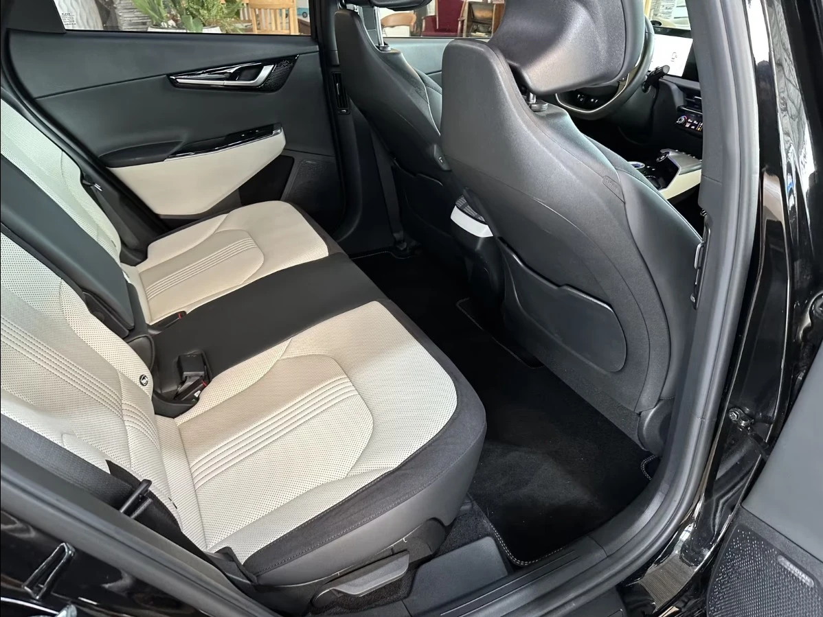 Kia EV6 GT-Line* 4WD* 77, 4kWh* Meridian | Mobile.bg � ����������� 6