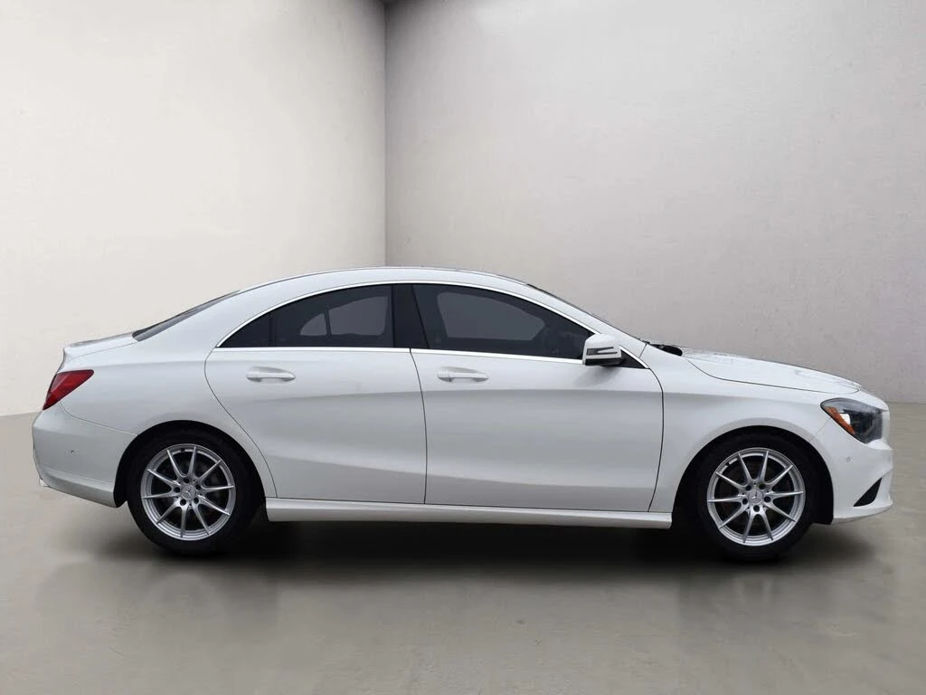Mercedes-Benz CLA 250 4MATIC* АвтоКредит* (ЦЕНА ДО БГ), снимка 4 - Автомобили и джипове - 54055728