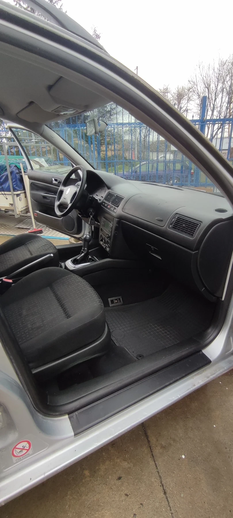 VW Golf Variant 1.9 TDI, снимка 10 - Автомобили и джипове - 54349459