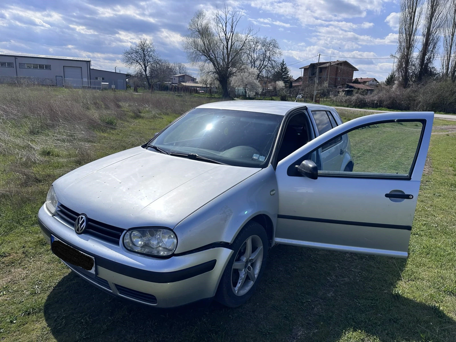 VW Golf 1.9, снимка 10 - Автомобили и джипове - 54173100
