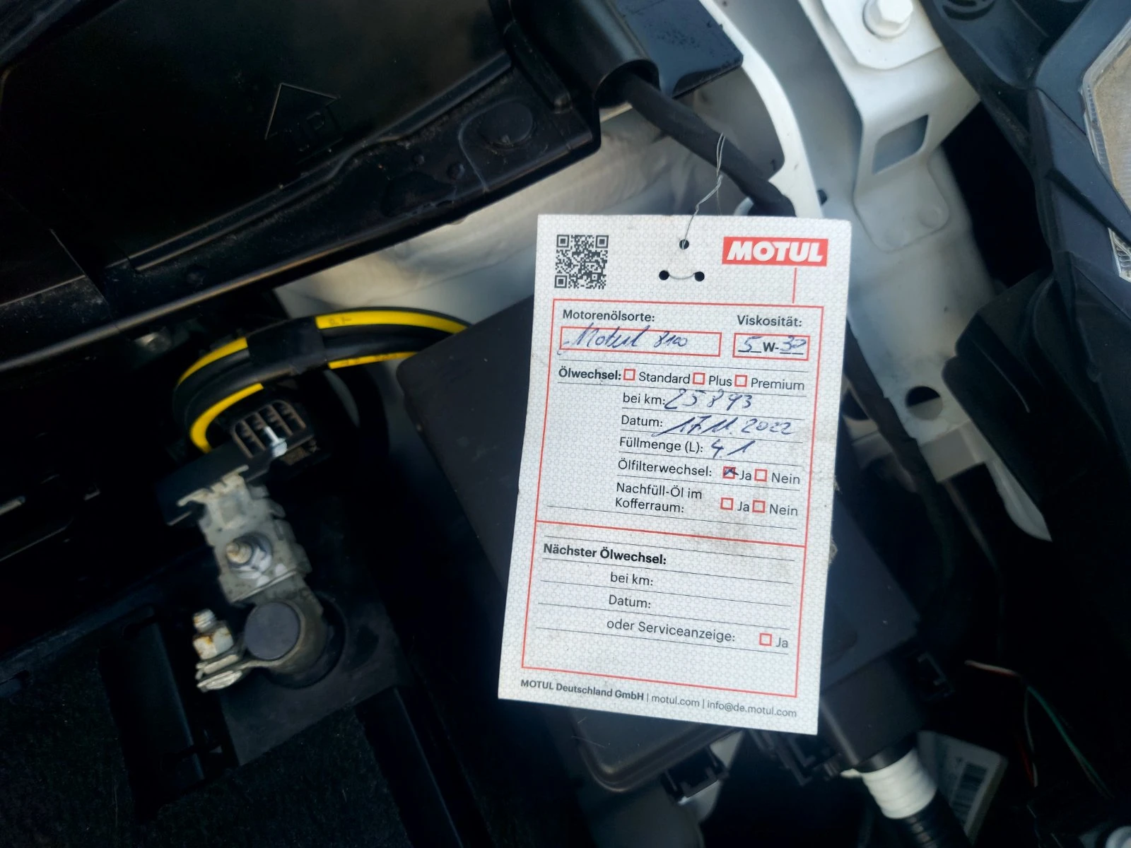 Nissan Micra 1.0i, снимка 13 - Автомобили и джипове - 54311330